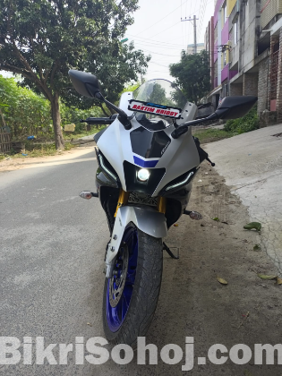 Yamaha  R15 M (155)